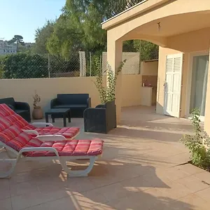 tres-bel-appartement-entier-proche-de-la-mer-2-chambres-1-salon.fr-provencehotel.com/