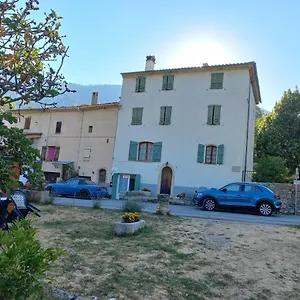 maison-de-caractere.fr-provencehotel.com/