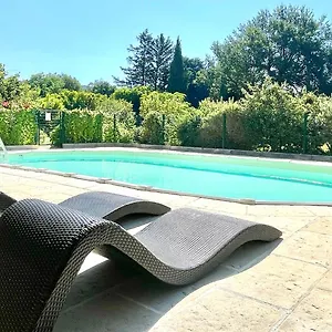 luberon-en-provence-avec-piscine-privative-6-personnes.fr-provencehotel.com/