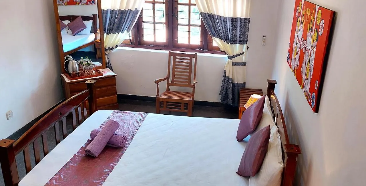The Comfort Kandy 0*,  Sri Lanka